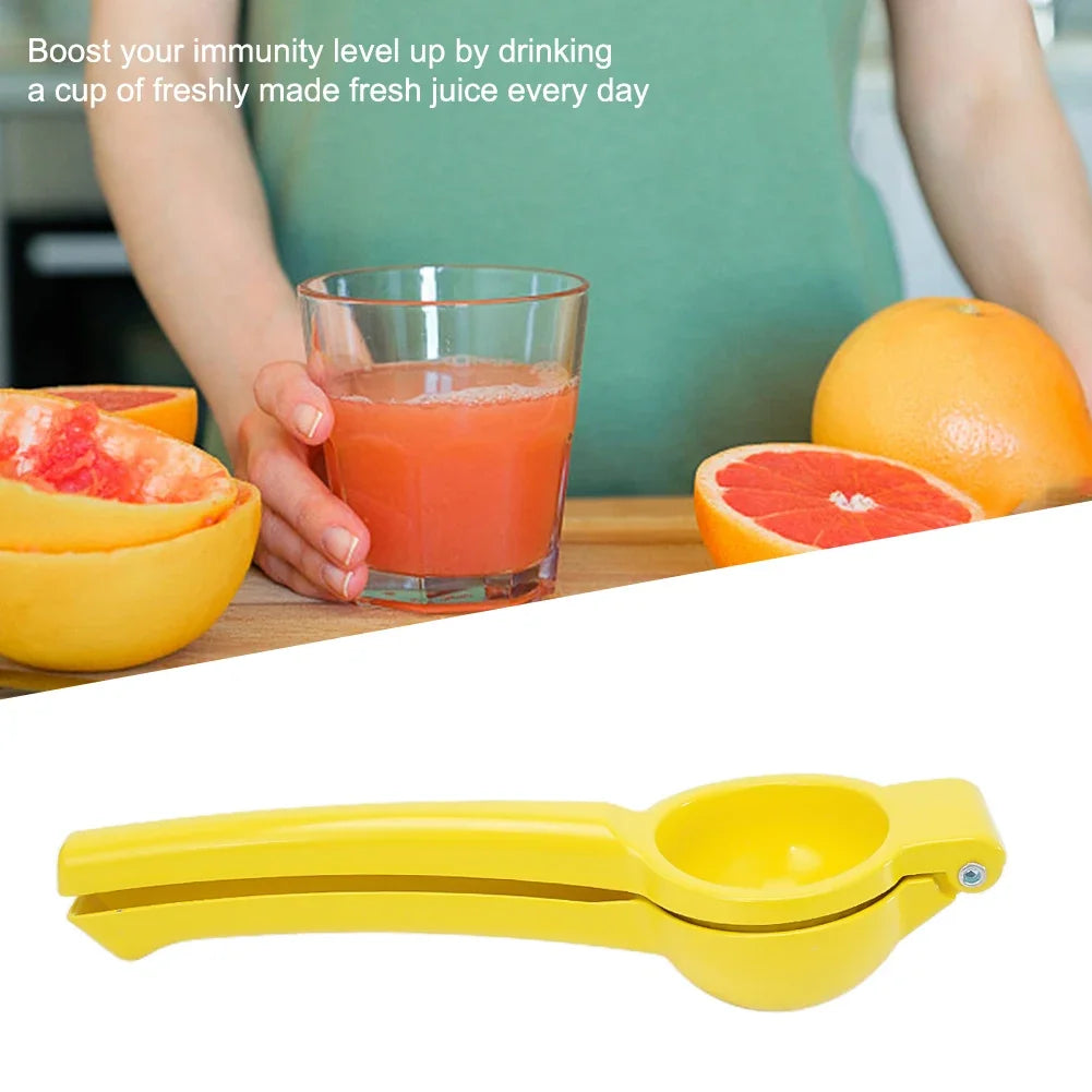 "Manual Lemon Squeezer – Hand Press Juicer for Citrus Fruits"