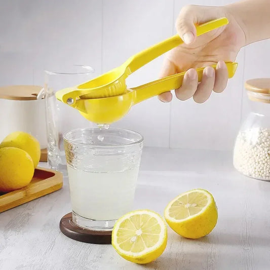 "Manual Lemon Squeezer – Hand Press Juicer for Citrus Fruits"
